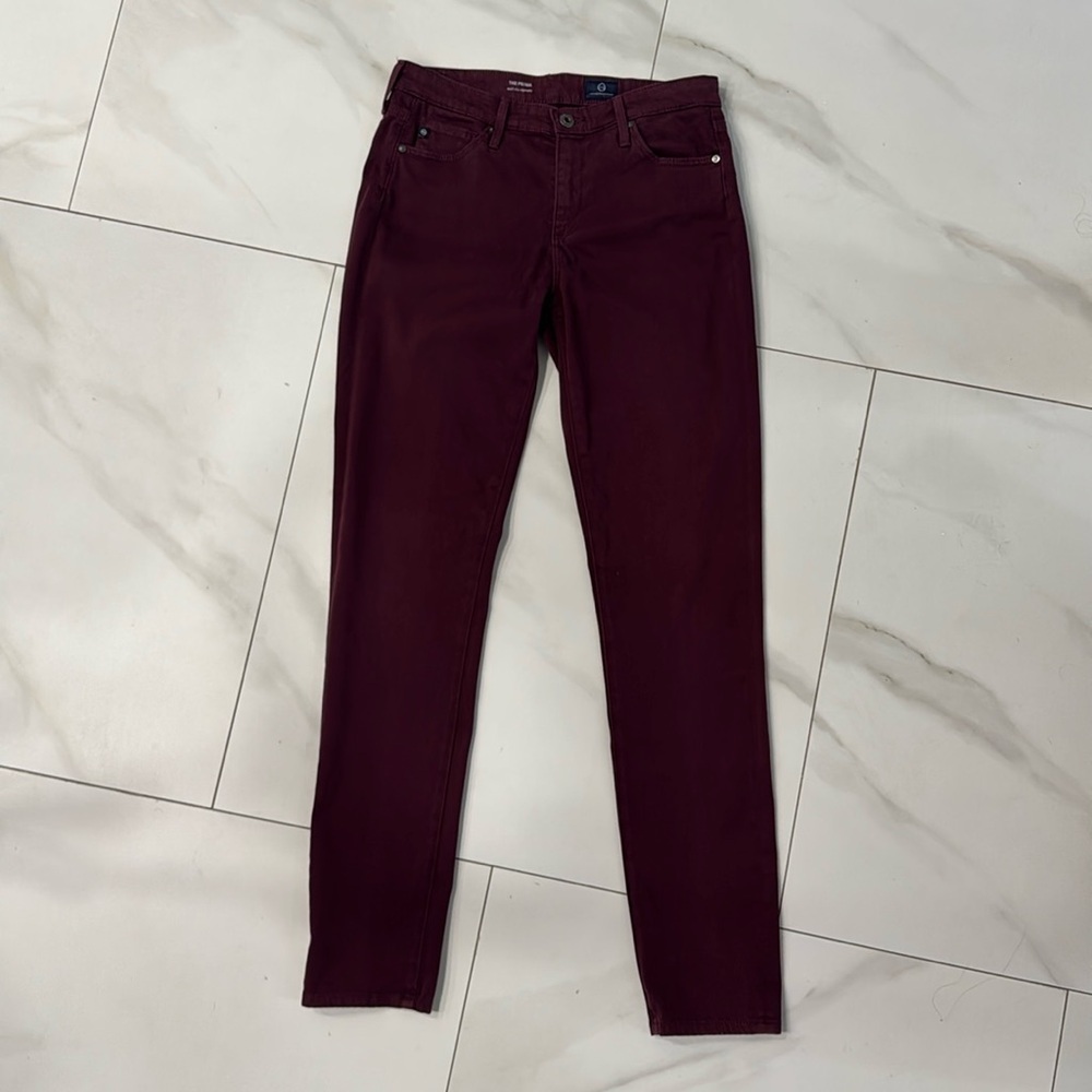Ag Adriano Goldschmied Prima Mid Rise Cigarette Pants in Wine.  Sz 27